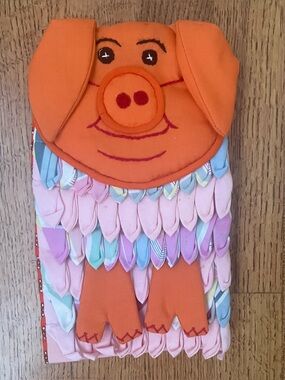 New Old Stock Handmade Vtg Fabric Embroidered Pig Oven Mitt Victor Bonobo-Style